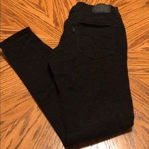 Levi’s skinny jeans